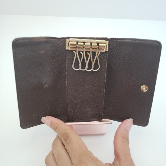 Pre-owned Louis Vuitton Damier Ebene 4 Key Holder - Picture 4 of 16